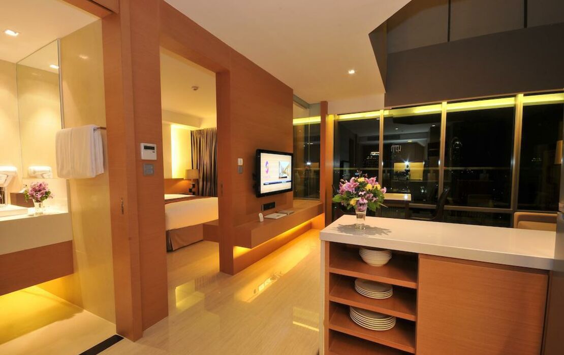 Sivatel Bangkok Hotel