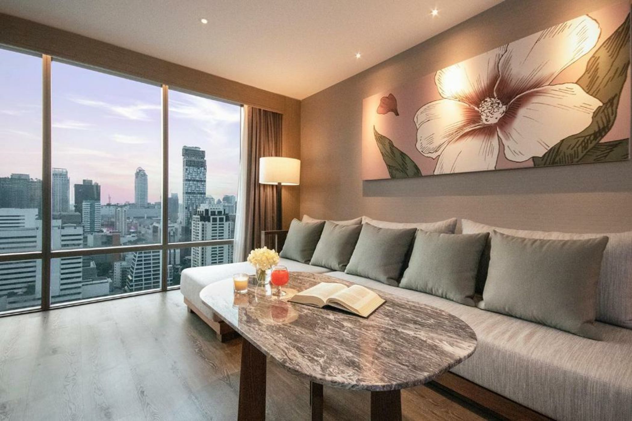 Sivatel Bangkok Hotel