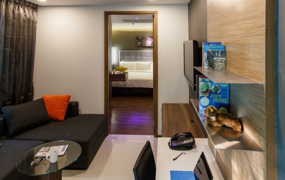 LiT BANGKOK Residence