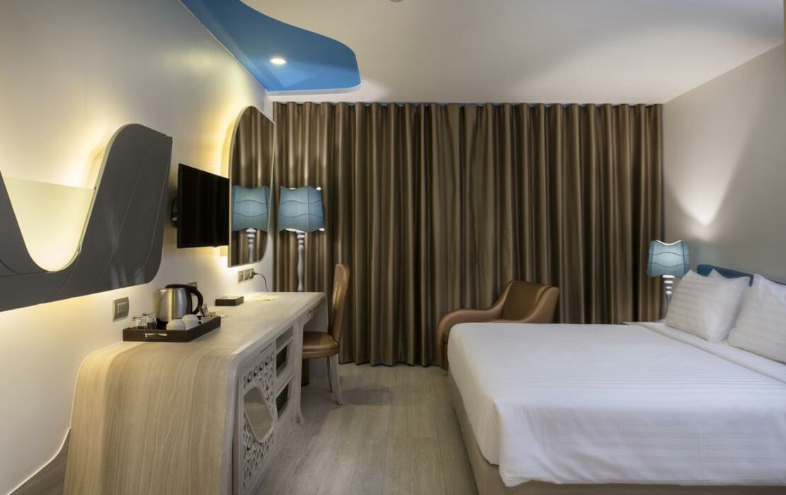 Le Tada Parkview Hotel
