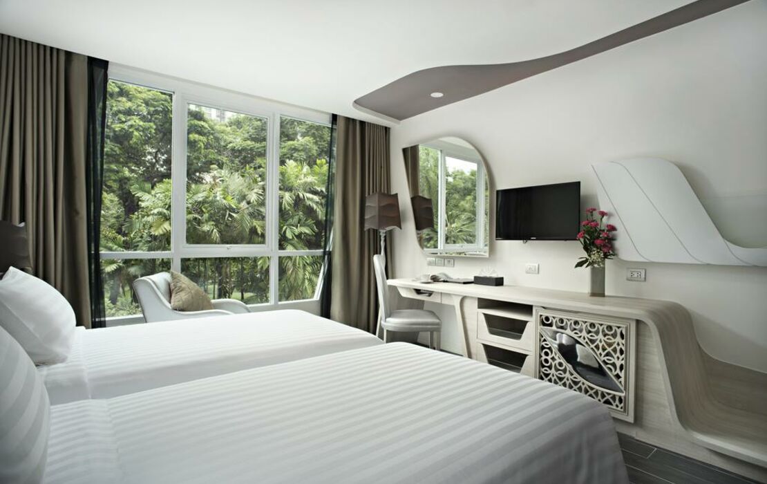 Le Tada Parkview Hotel