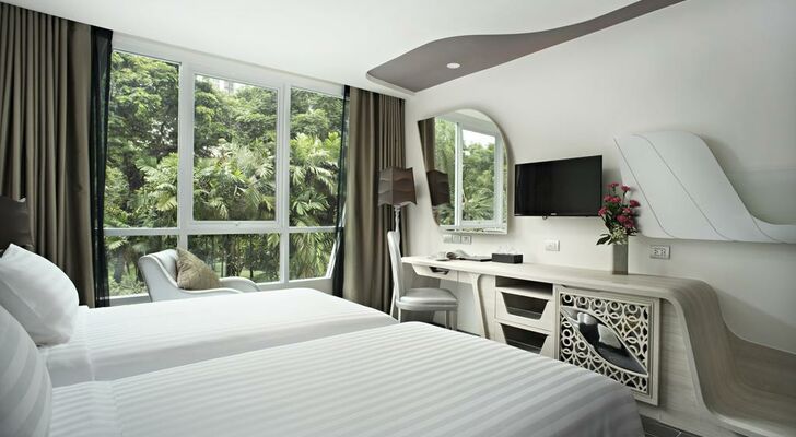 Le Tada Parkview Hotel