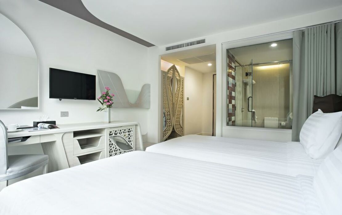 Le Tada Parkview Hotel