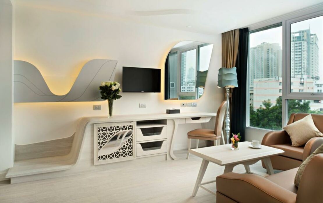 Le Tada Parkview Hotel