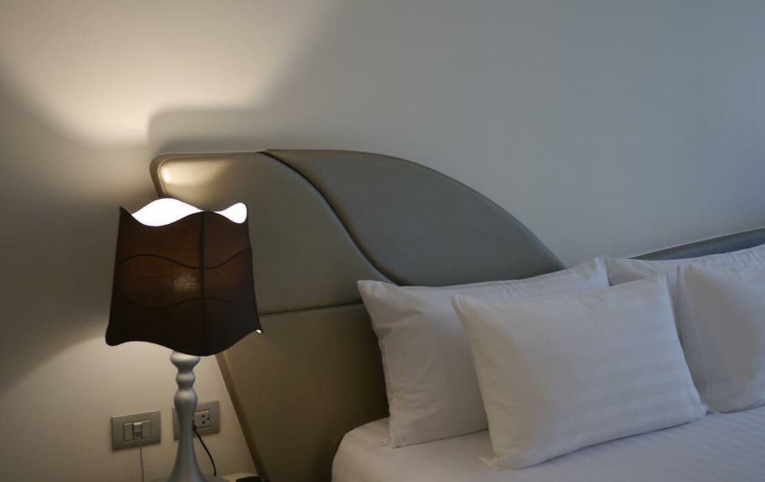Le Tada Parkview Hotel