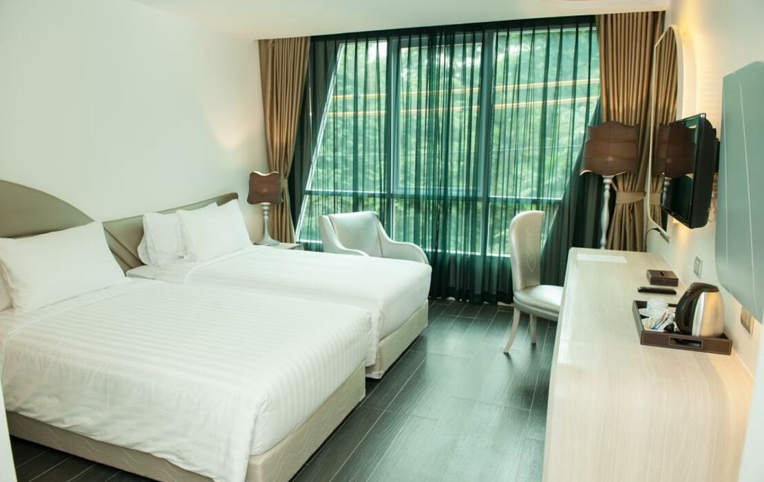 Le Tada Parkview Hotel