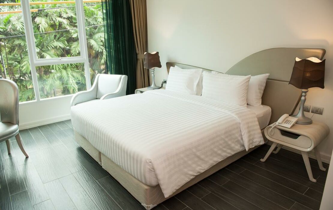 Le Tada Parkview Hotel