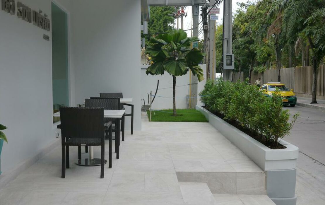 Le Tada Parkview Hotel