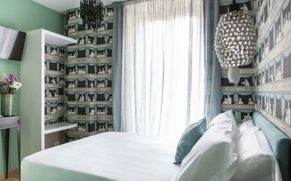 Salotto monti, a design boutique hotel rome, italy Salotto design