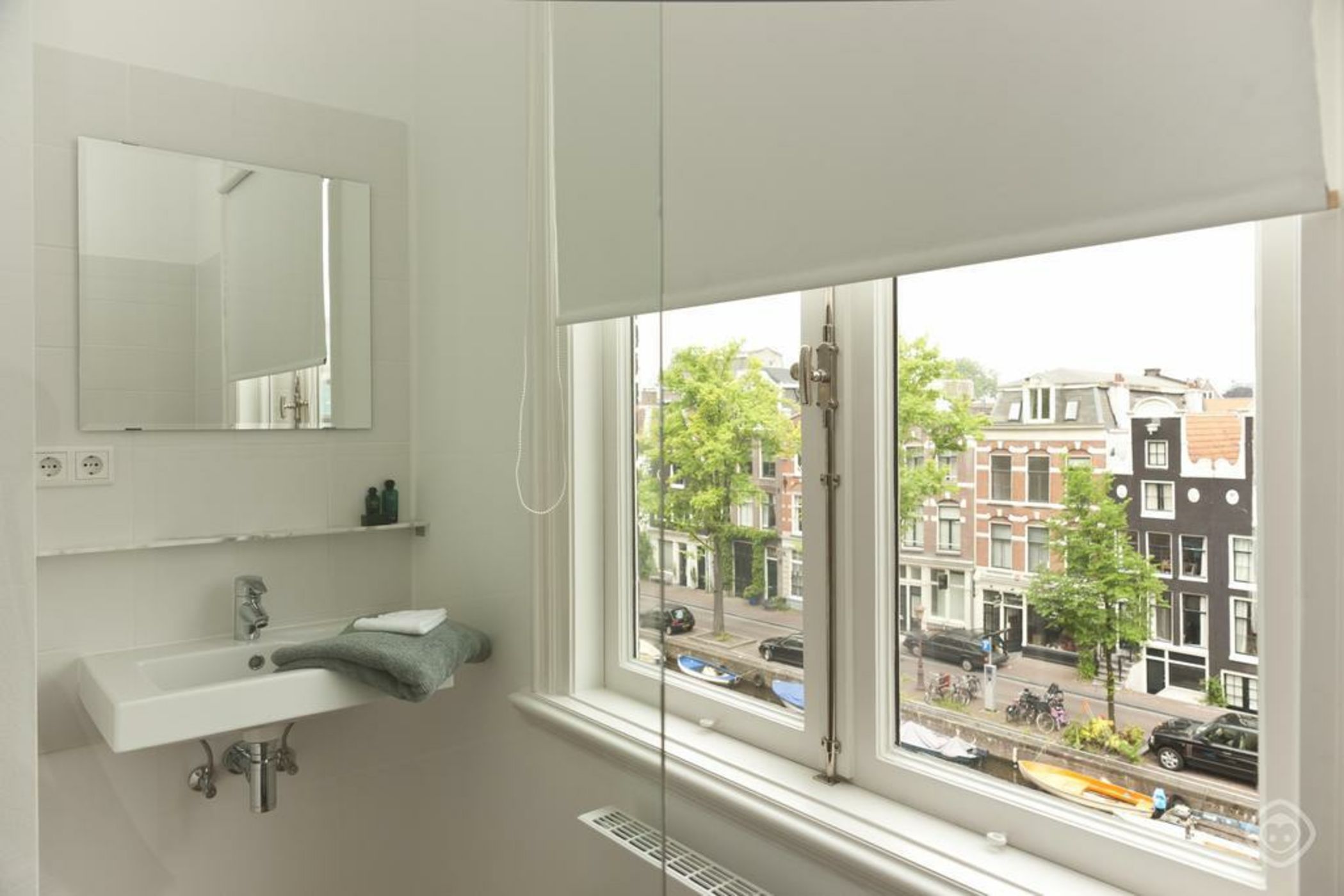 Museum City Centre Apartment