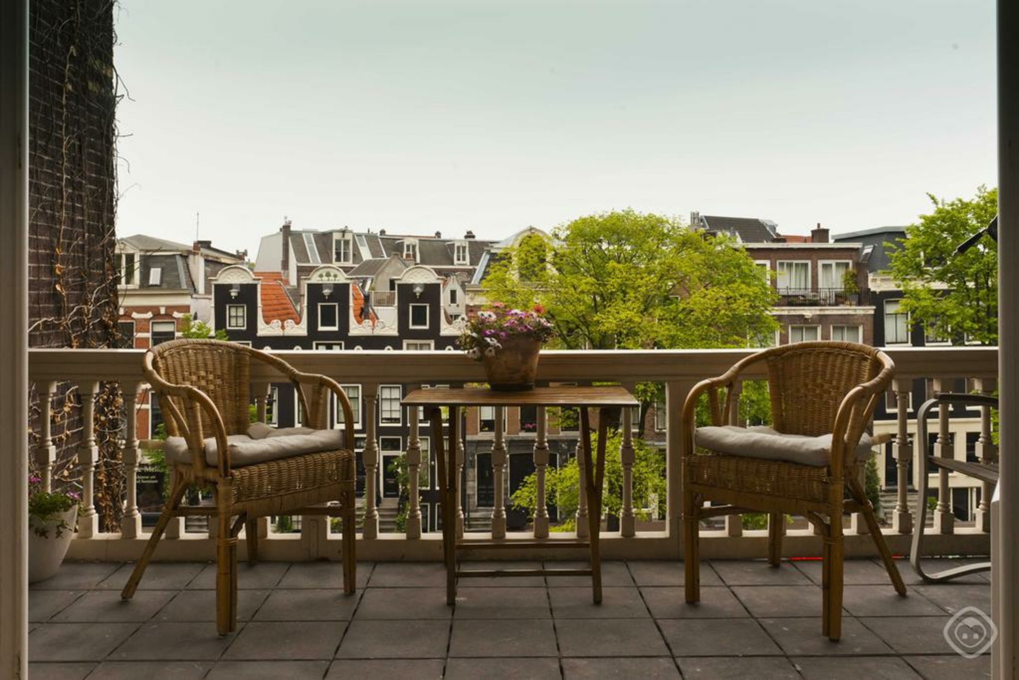 Museum City Centre Apartment