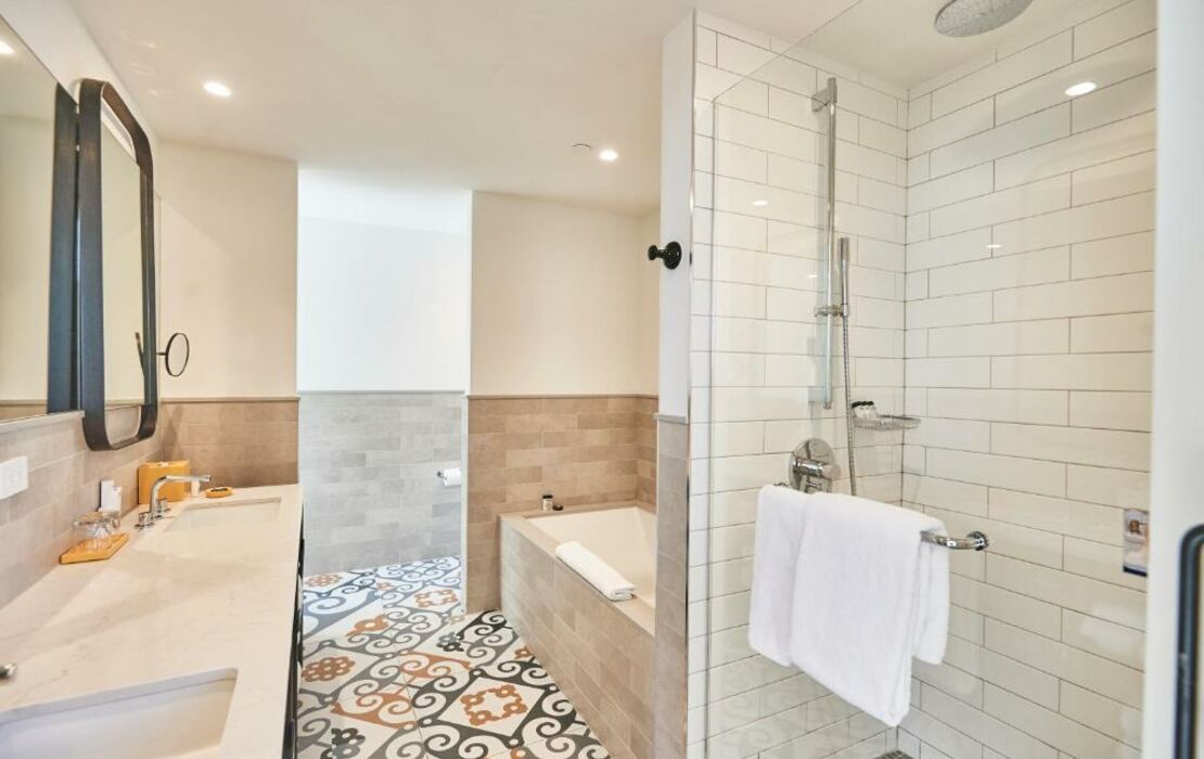 Hotel Indigo Lower East Side New York, a Design Boutique Hotel New York ...