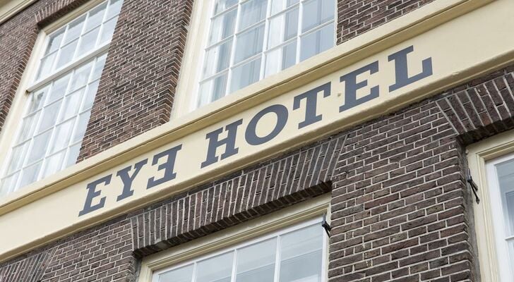 Eye Hotel