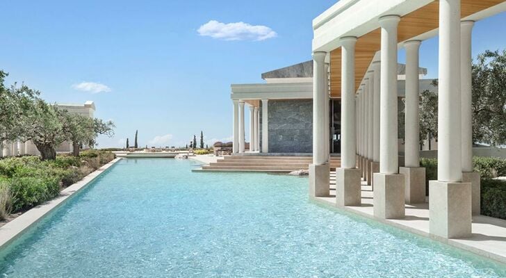 Amanzoe