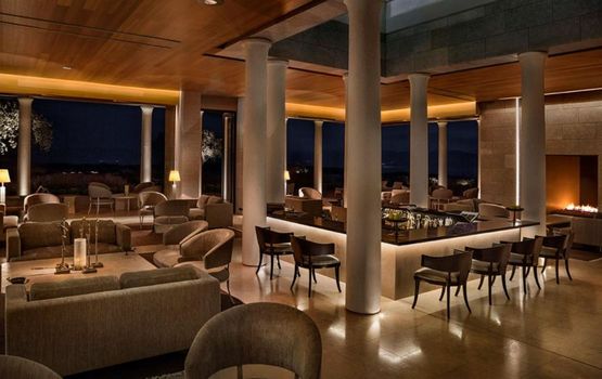 Amanzoe