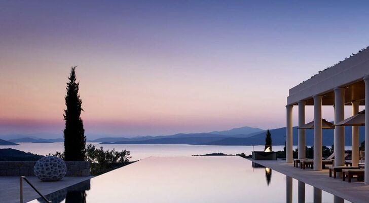 Amanzoe