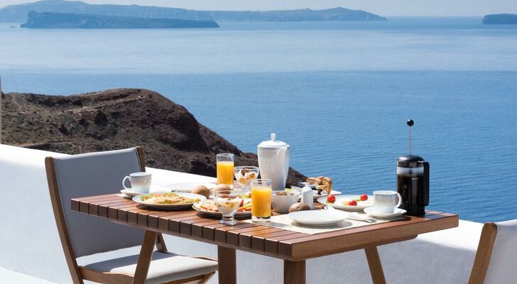 Maregio Suites