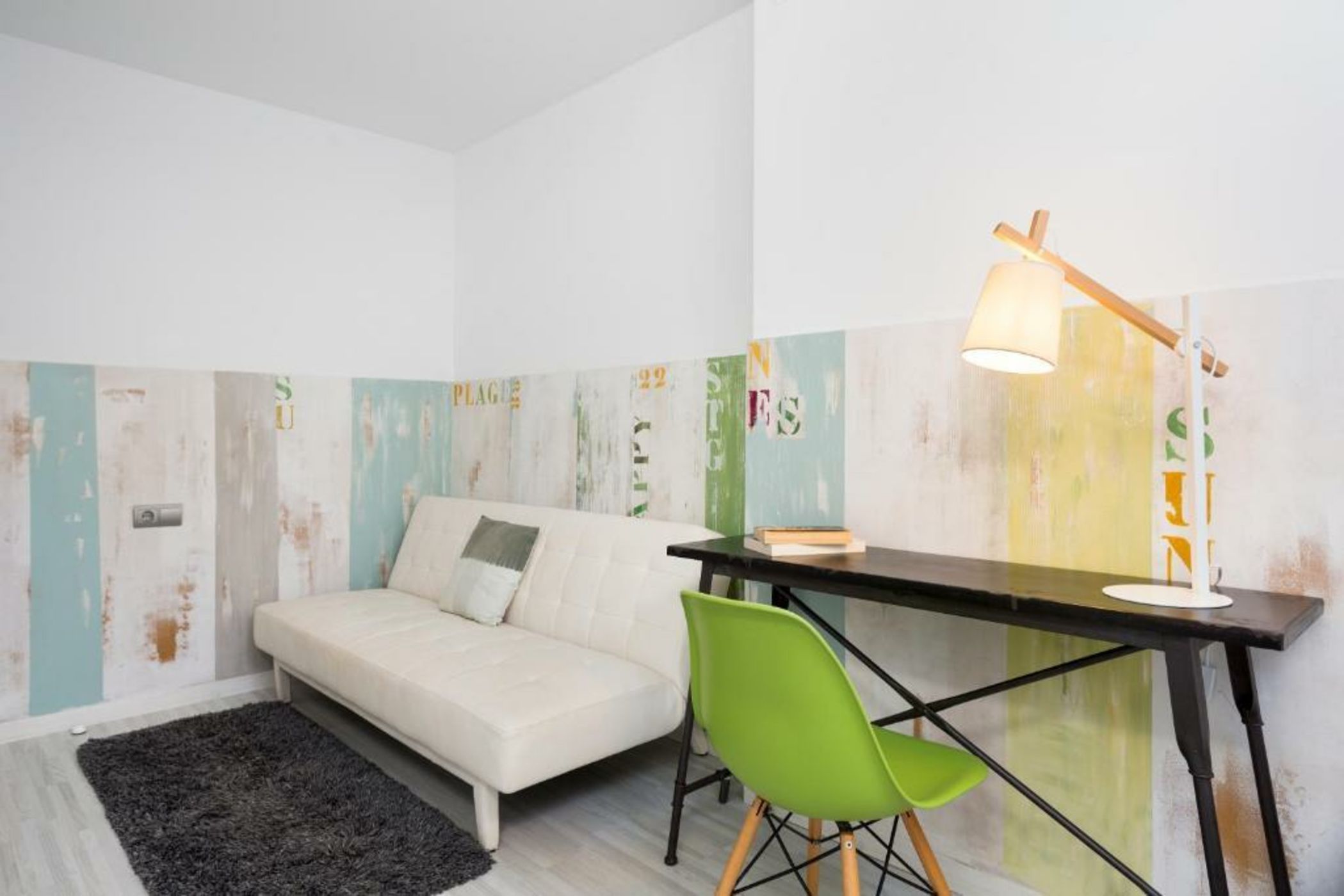 Sitges Group Blue&White