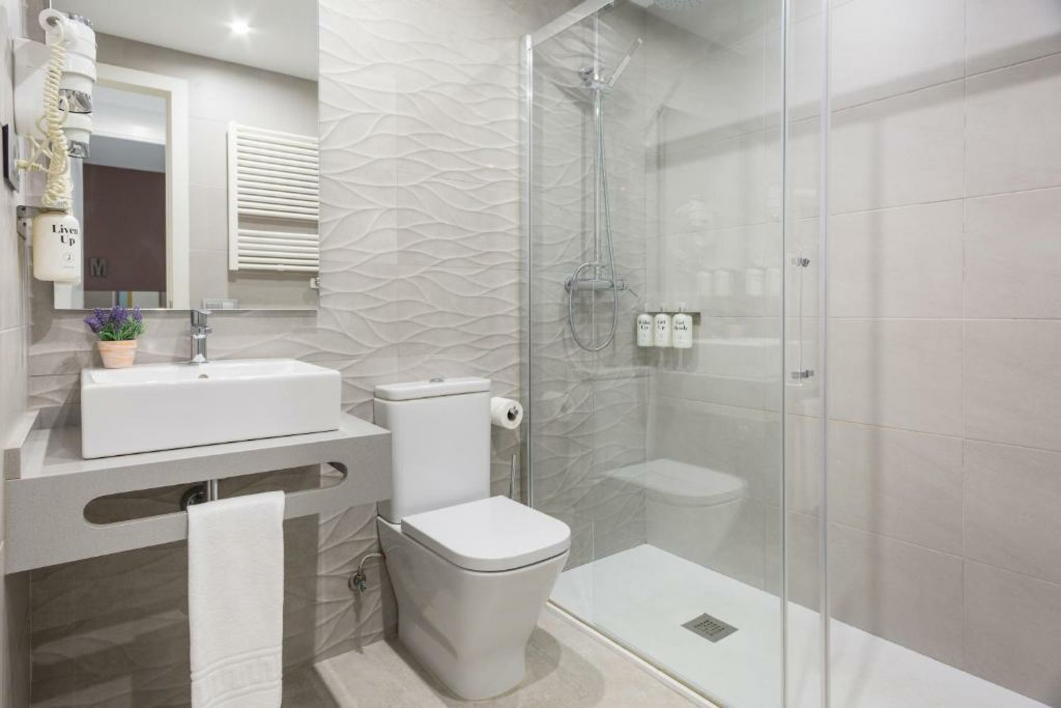 Sitges Group Blue&White