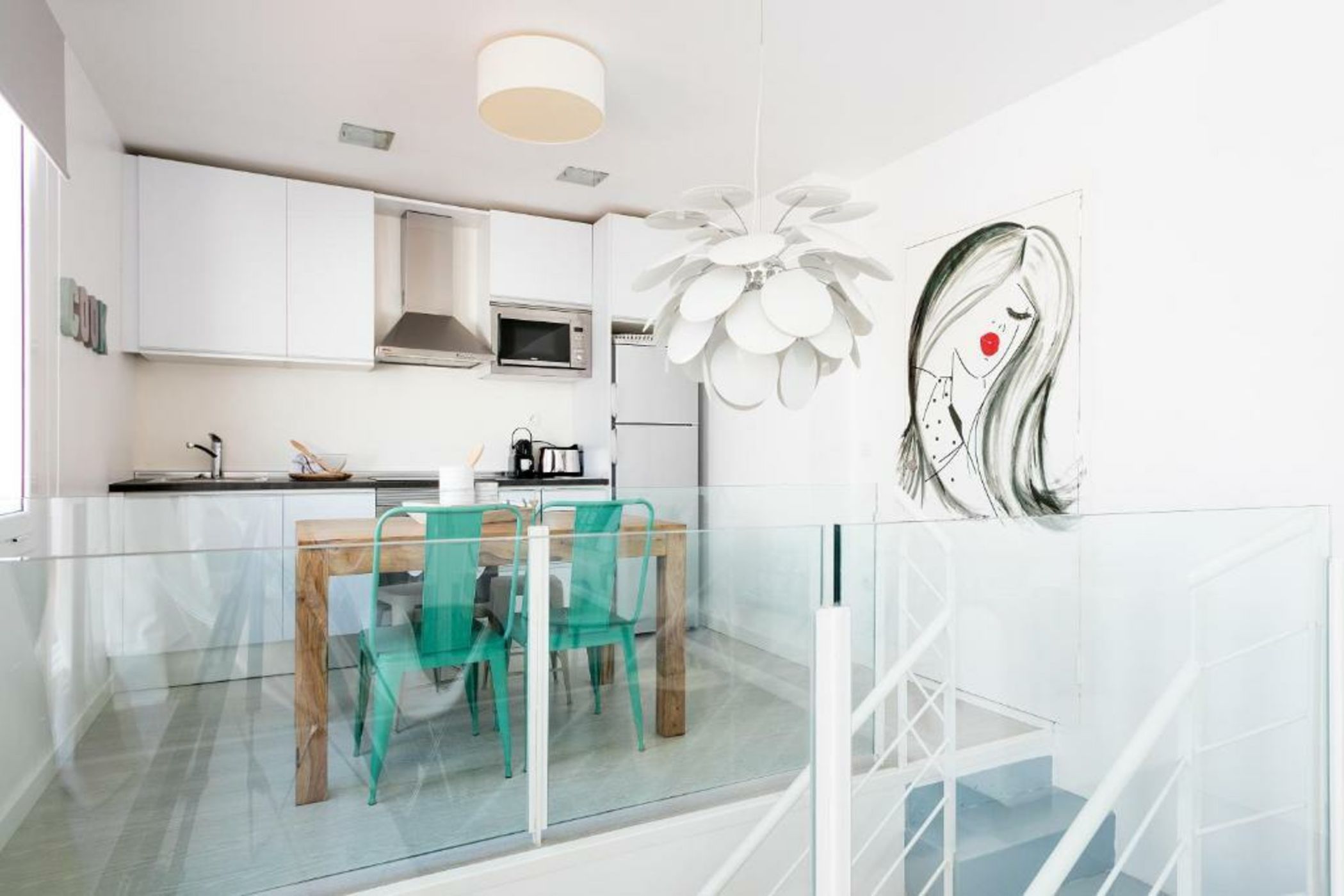 Sitges Group Blue&White