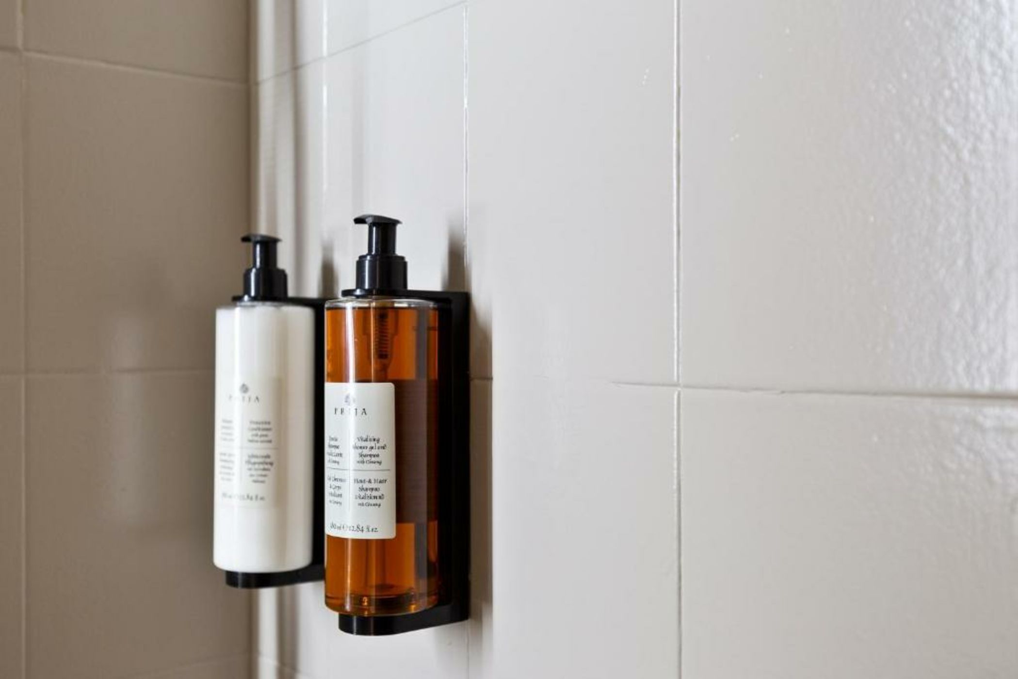 Sitges Group Blue&White