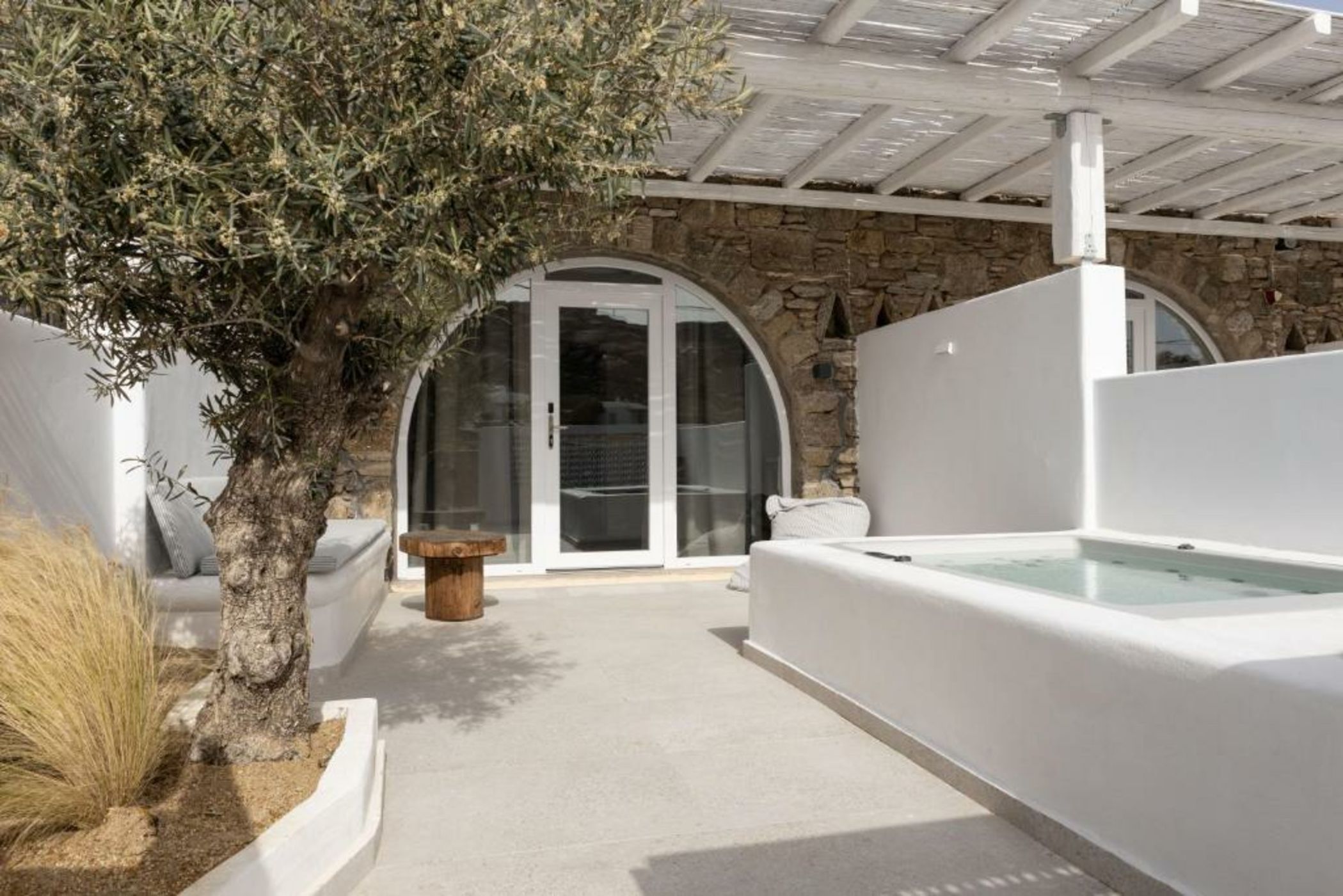 Senses Luxury Villas & Suites