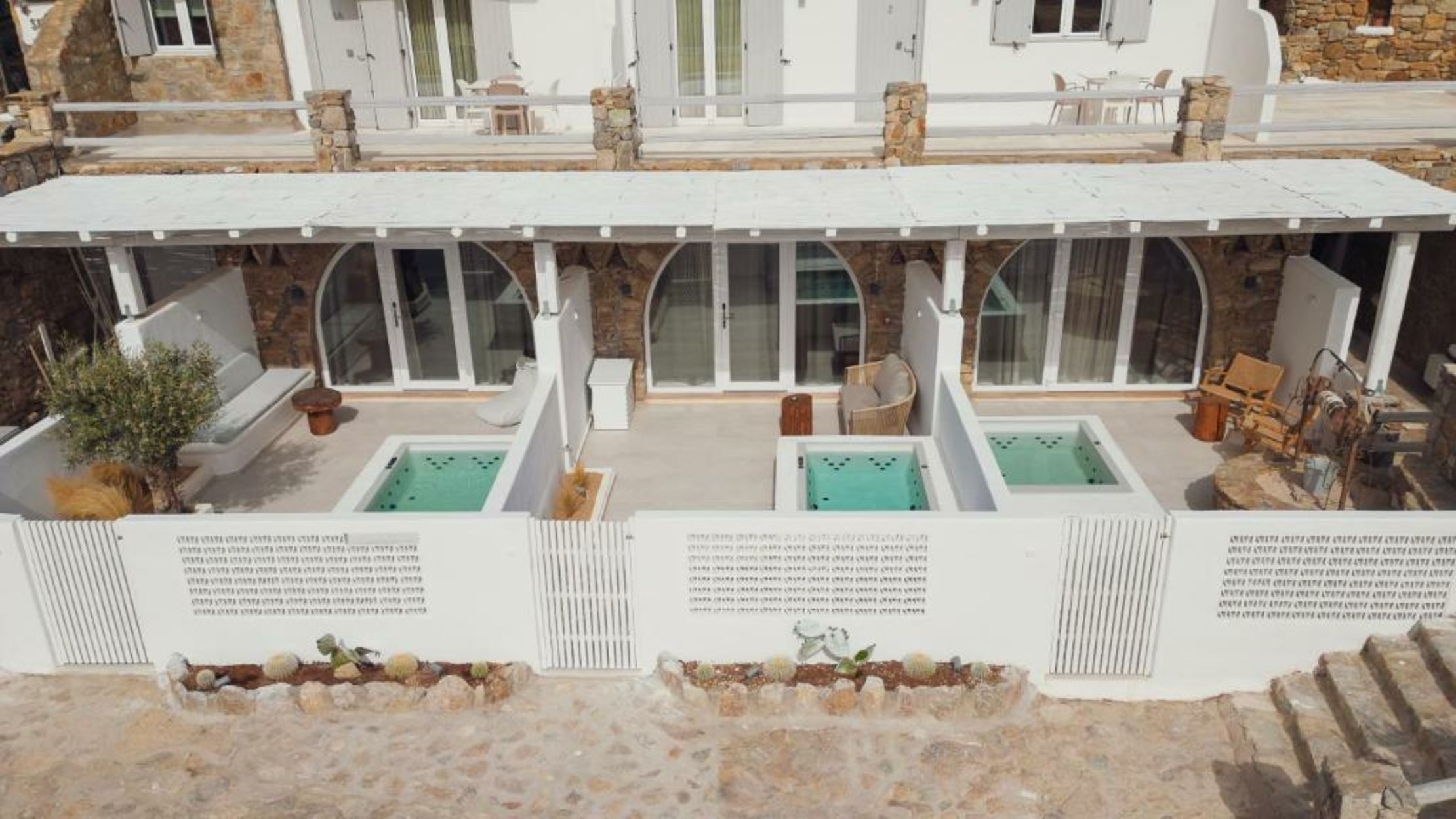 Senses Luxury Villas & Suites