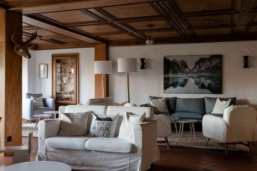 Les Roches Fleuries