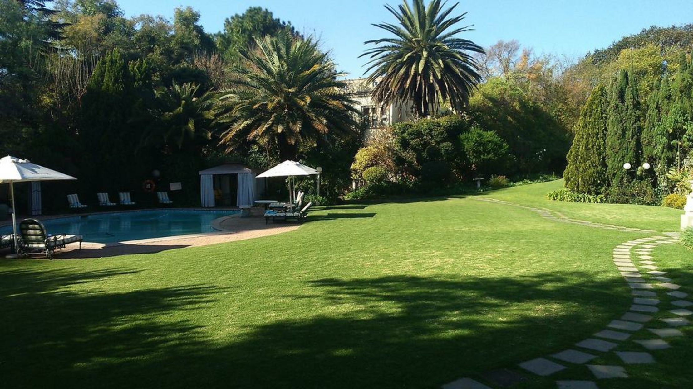 Fairlawns Boutique Hotel & Spa