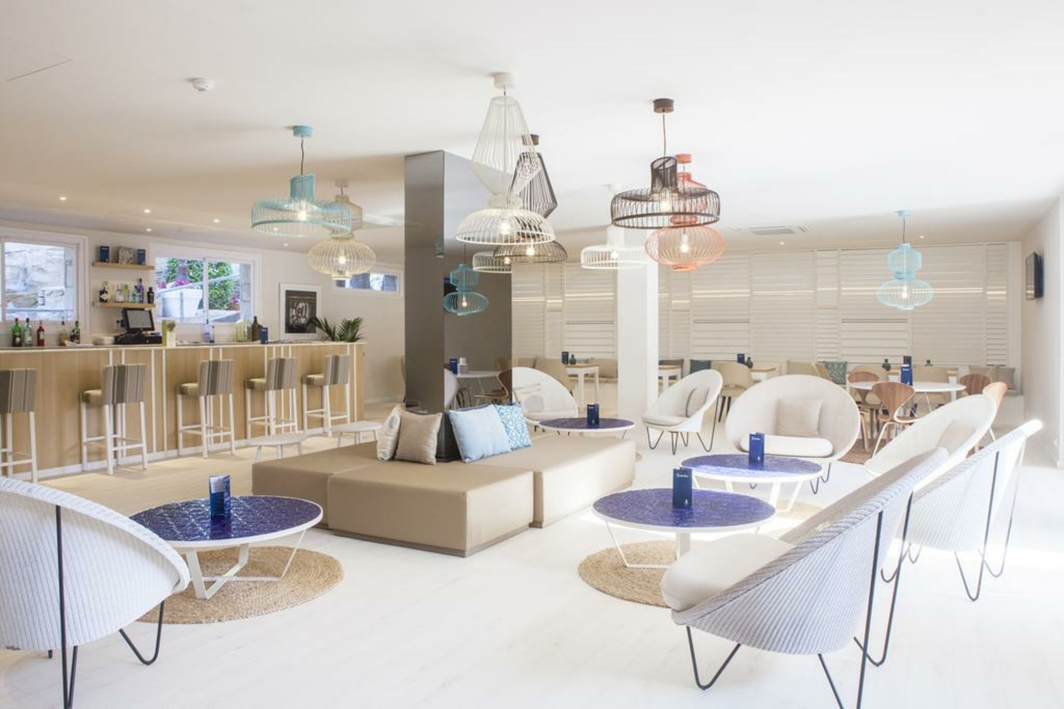 Ibersol Antemare -Adults Only-