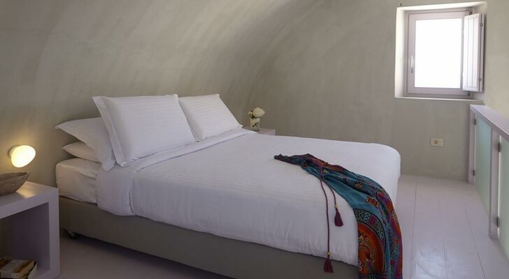 Voreina Gallery Suites