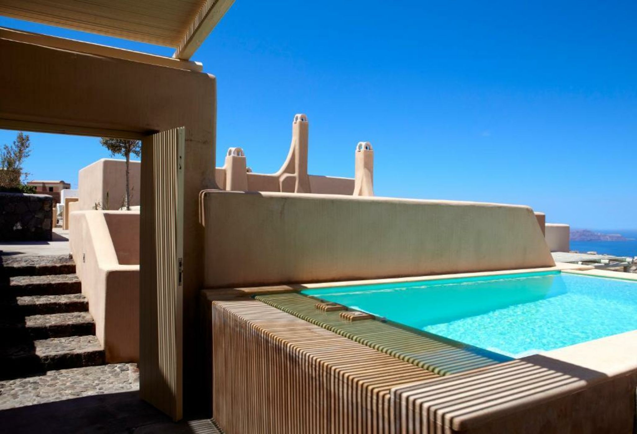 Voreina Gallery Suites