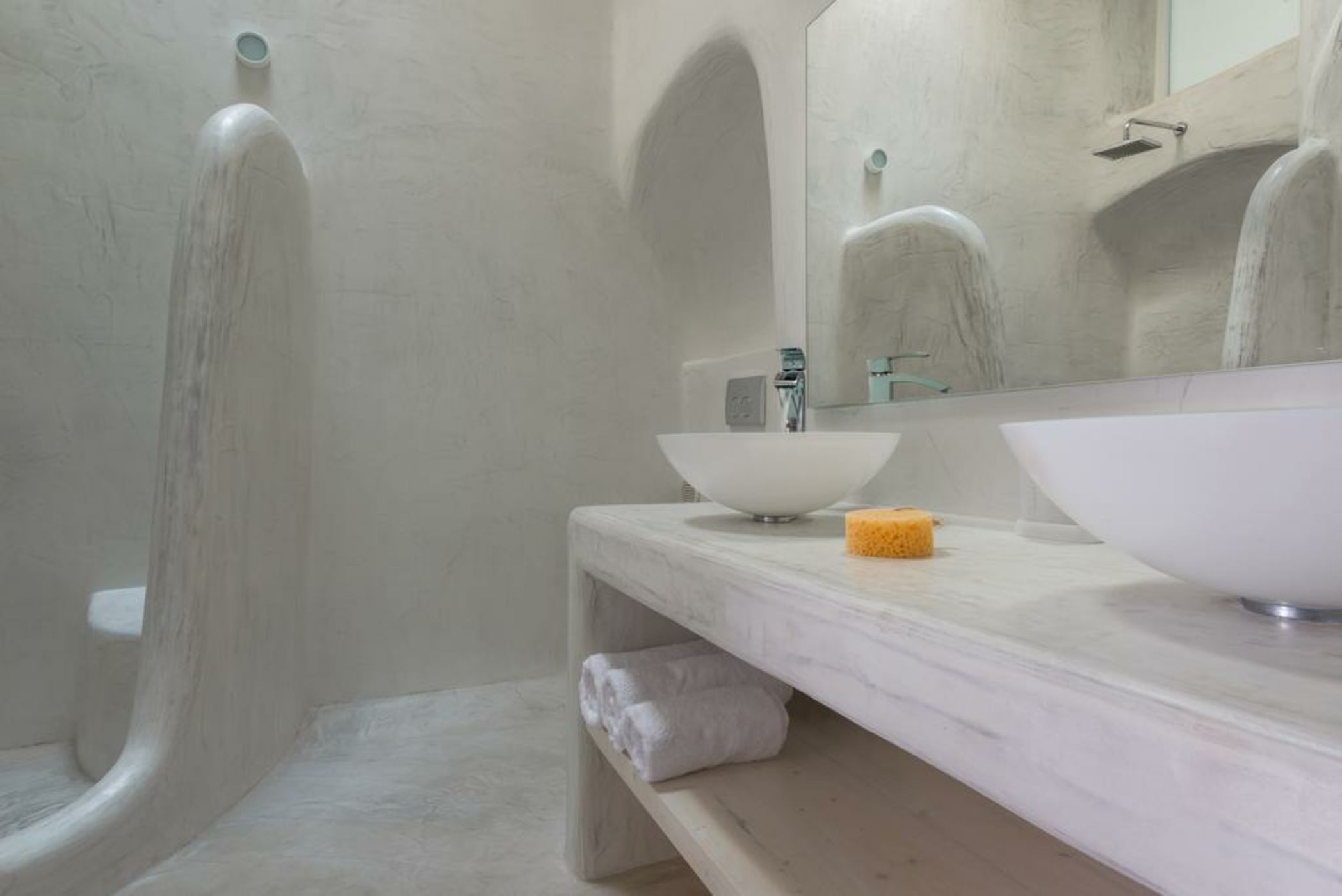 Infinity Collection Fira