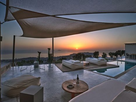 Santorini Heights