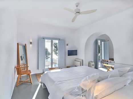 Santorini Heights