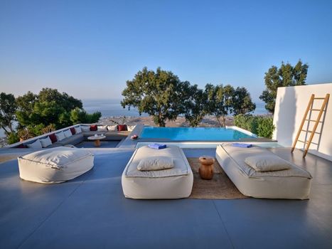 Santorini Heights