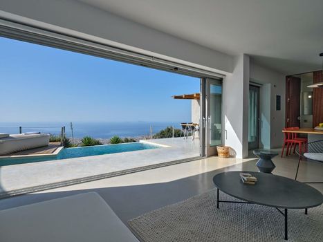 Santorini Heights