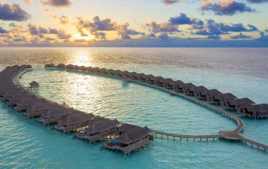 Anantara Kihavah Maldives Villas