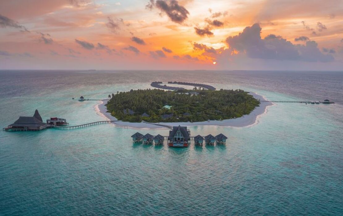 Anantara Kihavah Maldives Villas