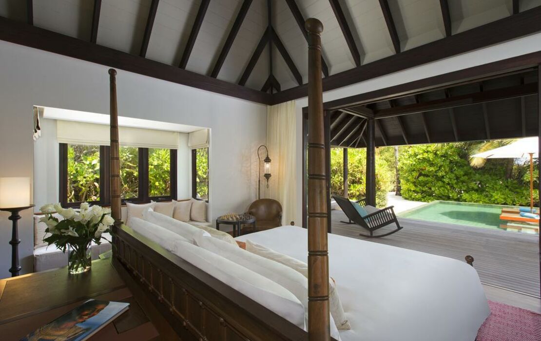 Anantara Kihavah Maldives Villas