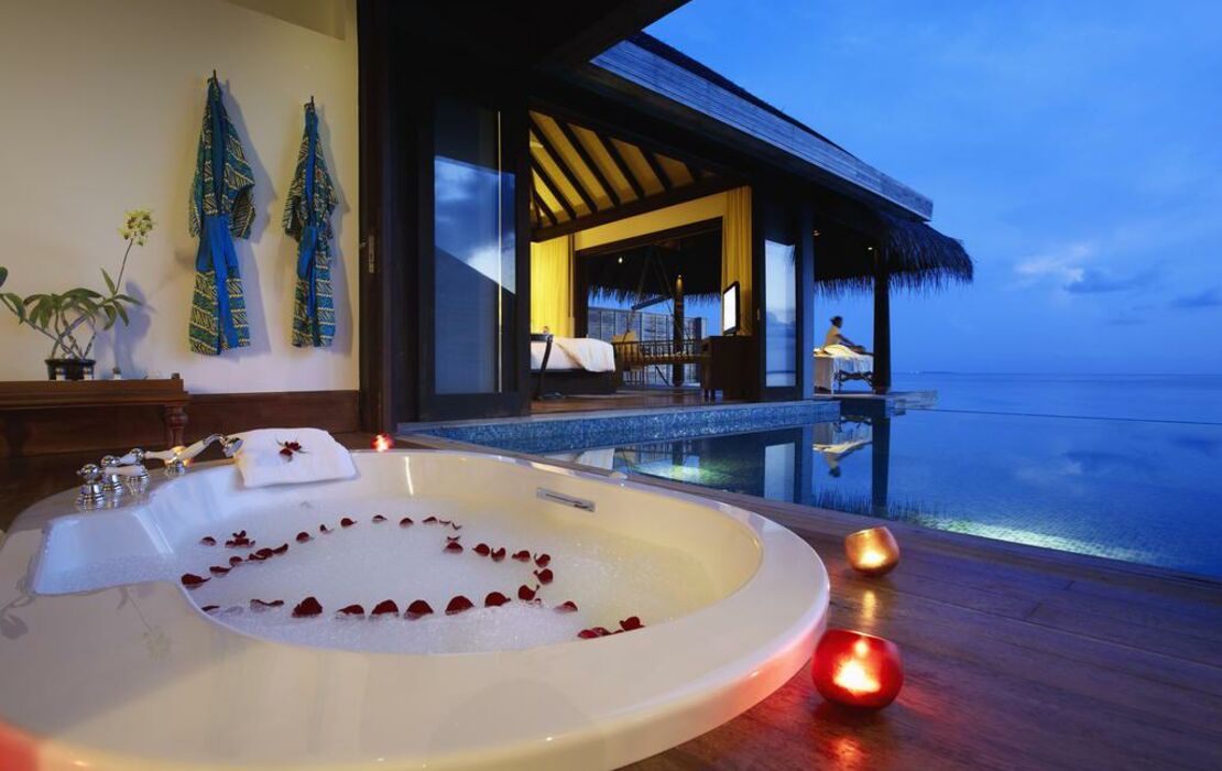 Anantara Kihavah Maldives Villas