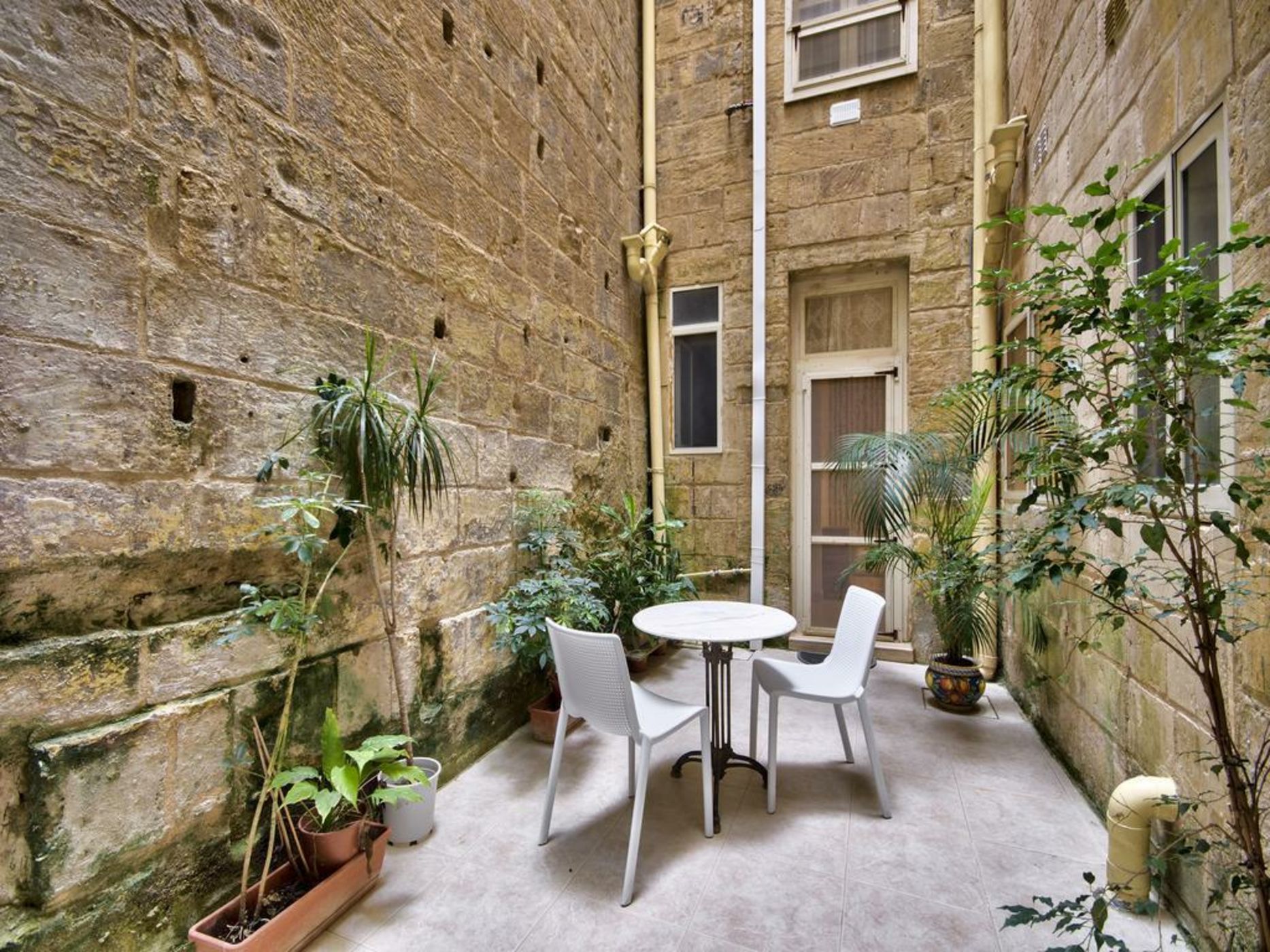 Valletta Collection - V45