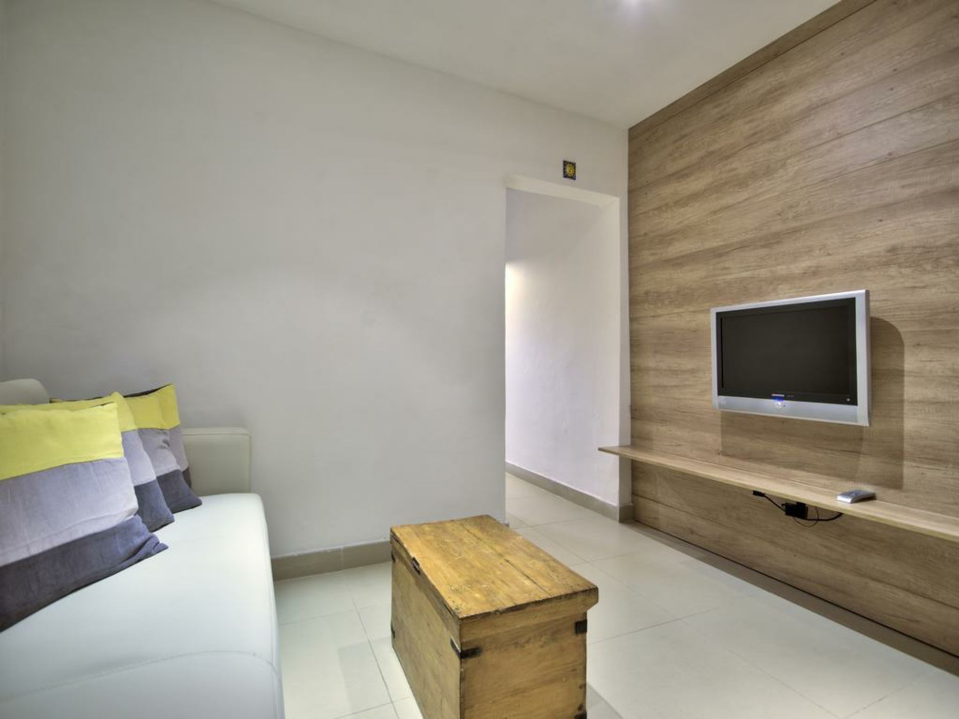 Valletta Collection - V45