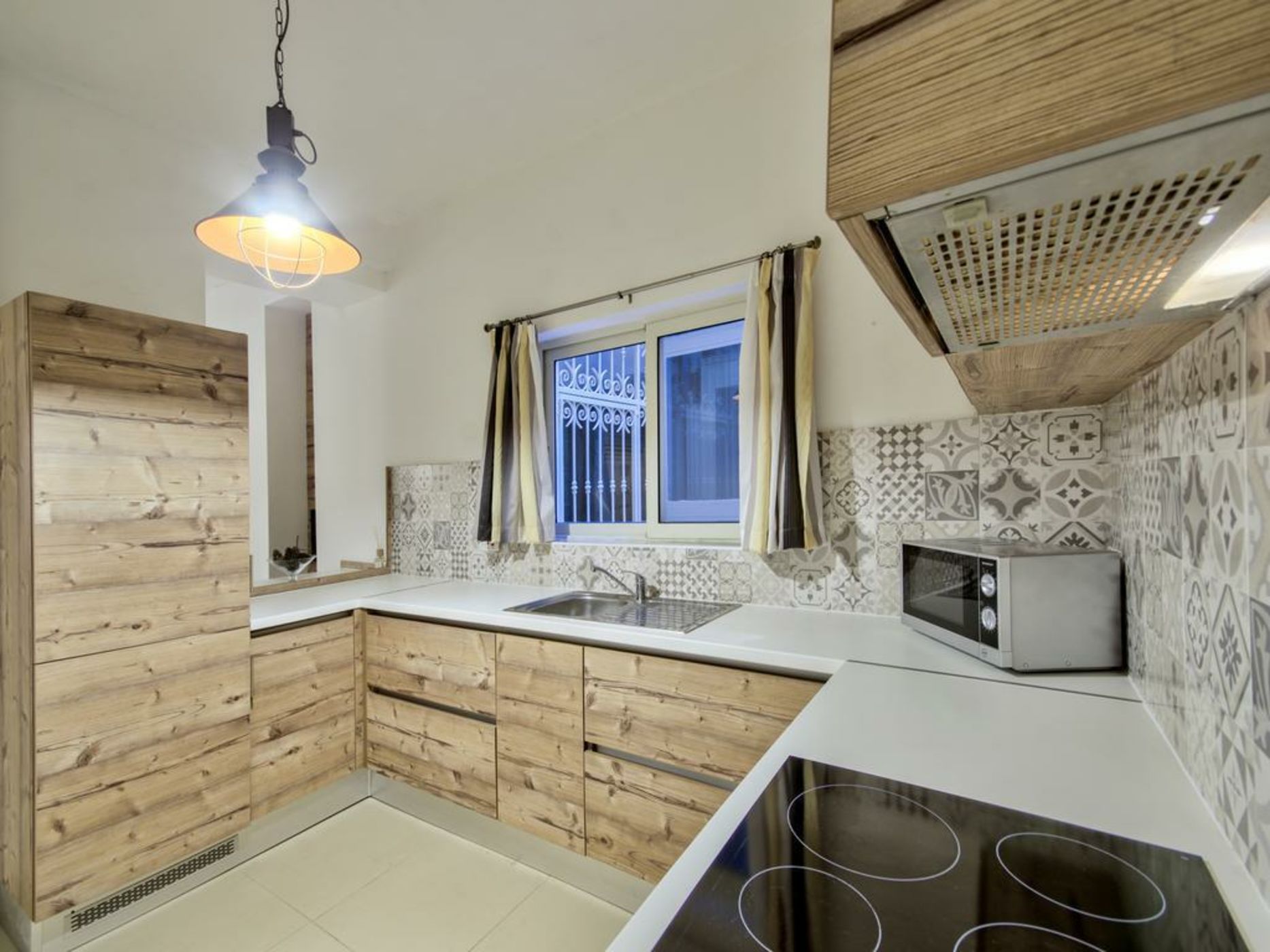 Valletta Collection - V45