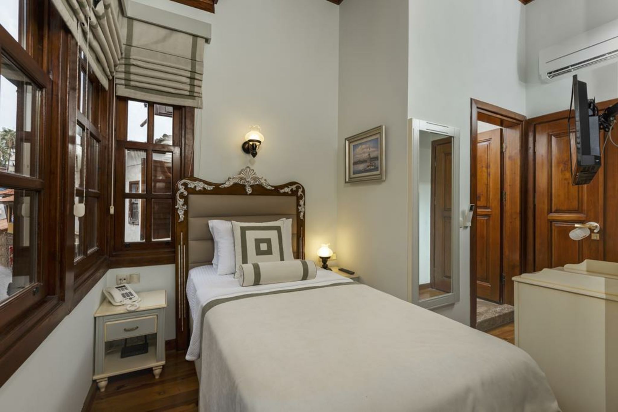 Hotel 1207 Special Class