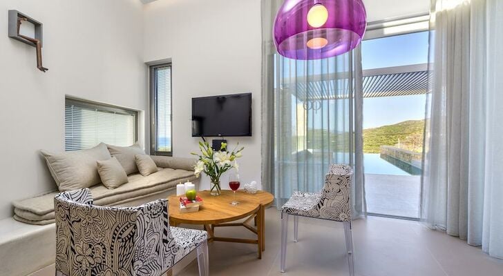 Youphoria Villas