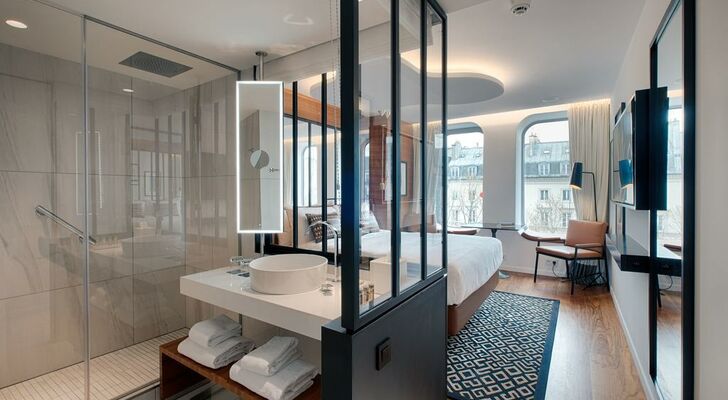 Renaissance Paris Republique Hotel & Spa