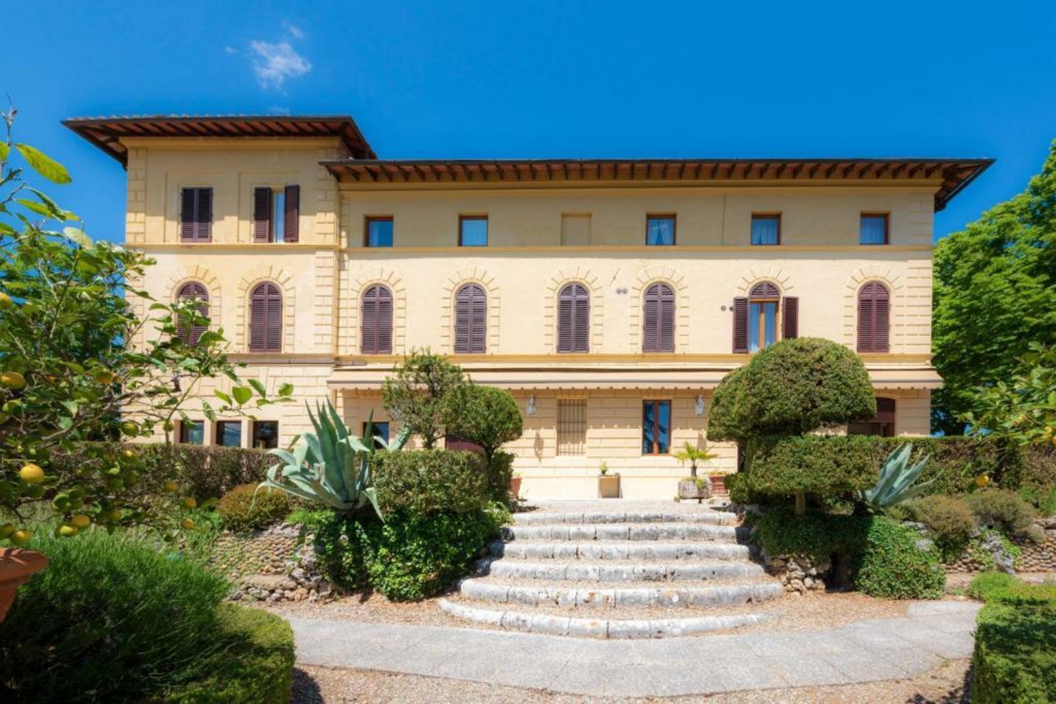 Villa Scacciapensieri Boutique Hotel