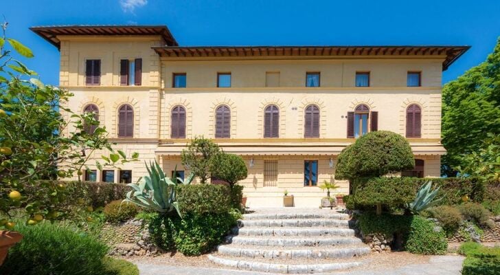 Villa Scacciapensieri Boutique Hotel