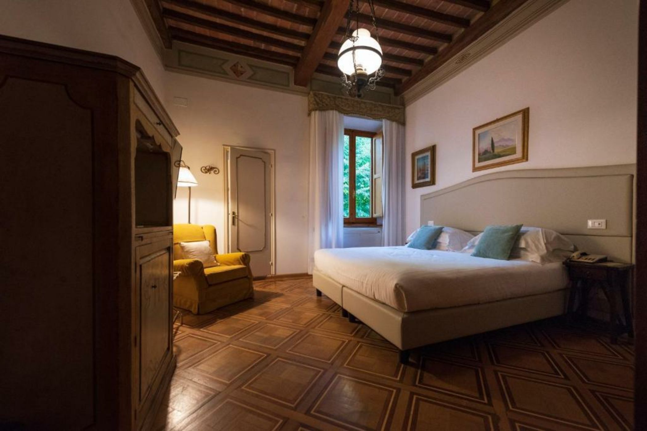Villa Scacciapensieri Boutique Hotel